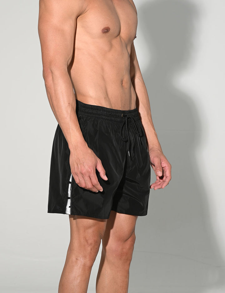 Side Zipper Sport Shorts B3571