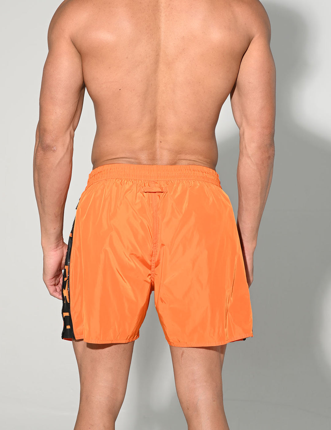 Side Zipper Sport Shorts B3571