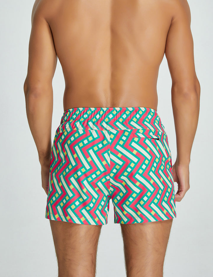 Training Sport Shorts 11301 with Quick-Dry in Mixed Green &amp; Red